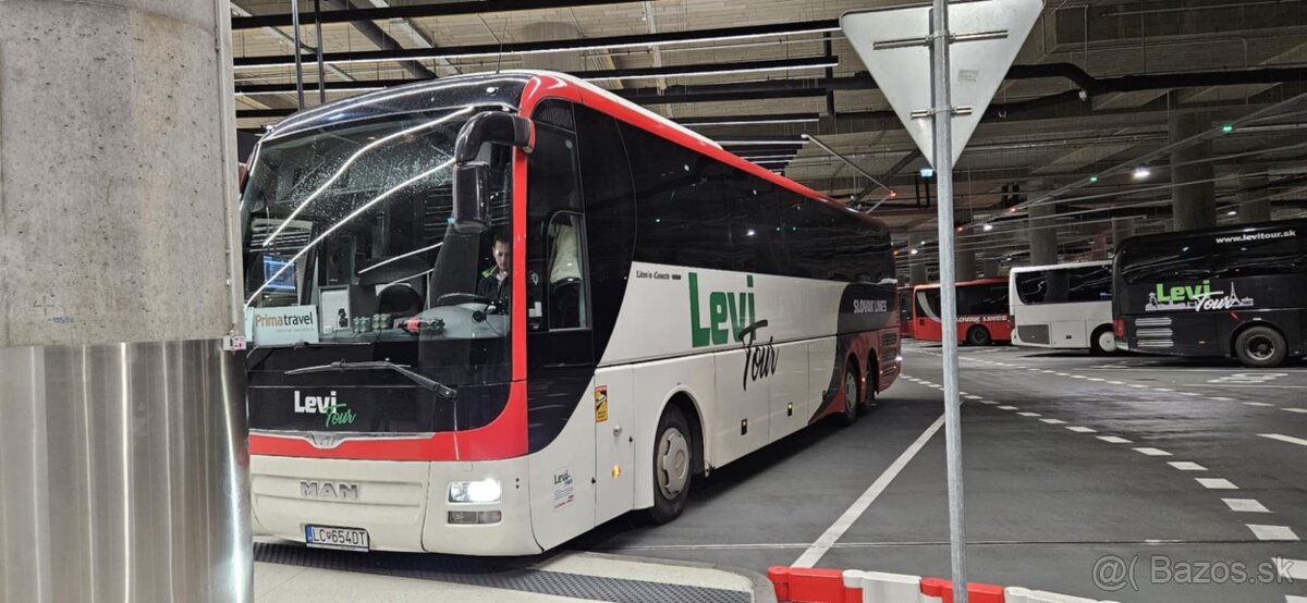 Predám autobus Man R08 Lions Coach L - 5