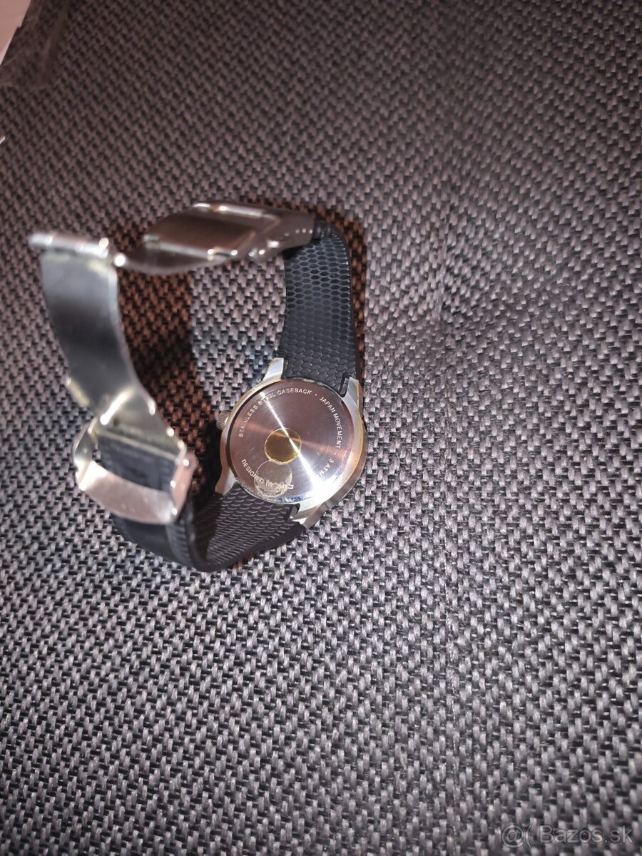 🕰️ Kolekcia 6 elegantných a športových hodiniek – Casio, G. - 5