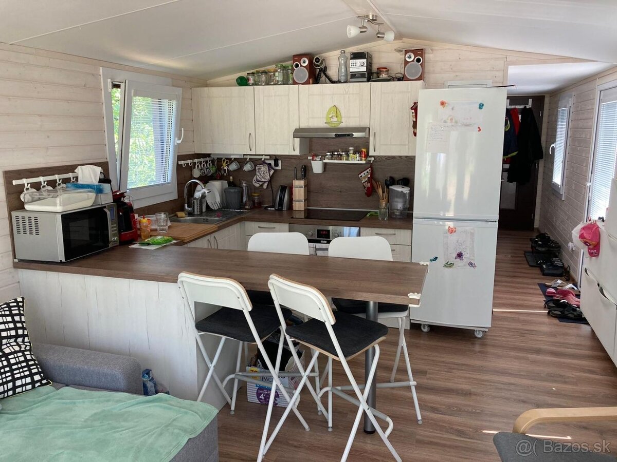 Na predaj pozemok s rekreačnou chalupou - 5