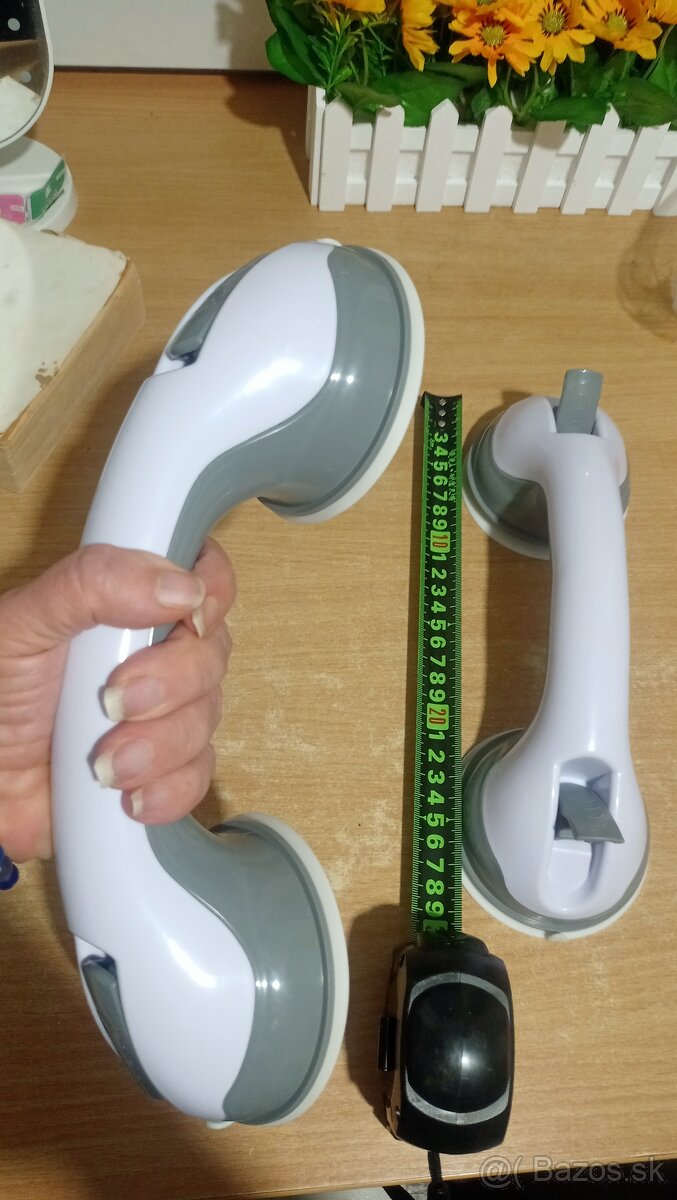 1 prisavkovy držiak na kachličky - 5