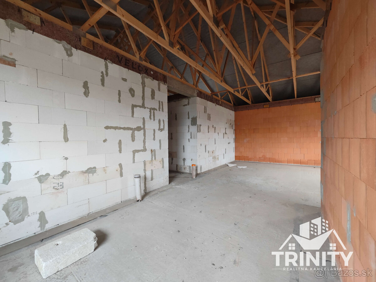 Na predaj novostavba 4-izbového rodinného domu s garážou a t - 5