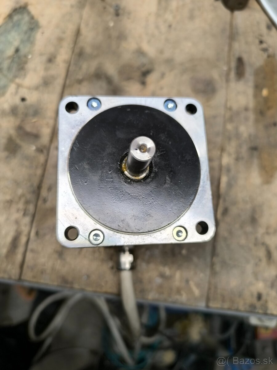 Siemens Simatic PLC S7-300,displeje,motory … - 5