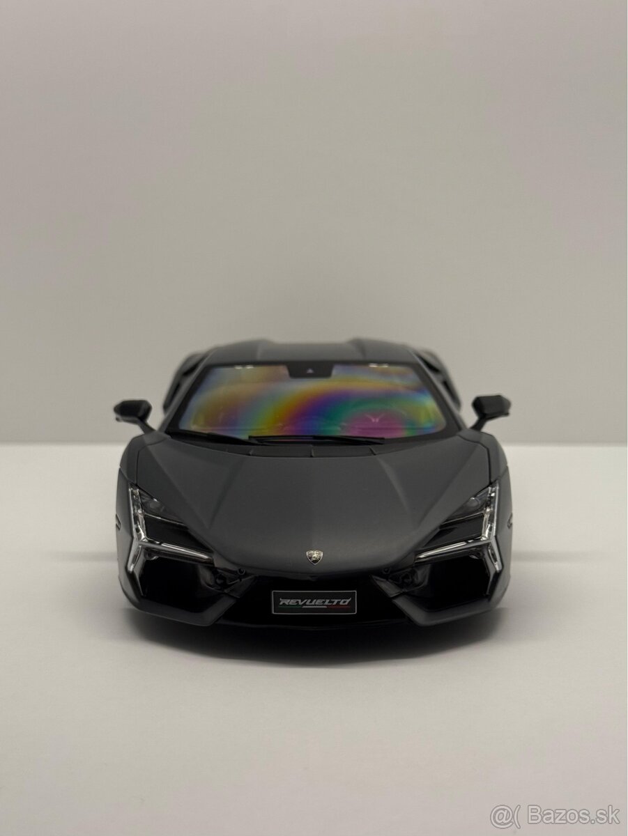 Maisto Lamborghini Revuelto 1:18 - 5