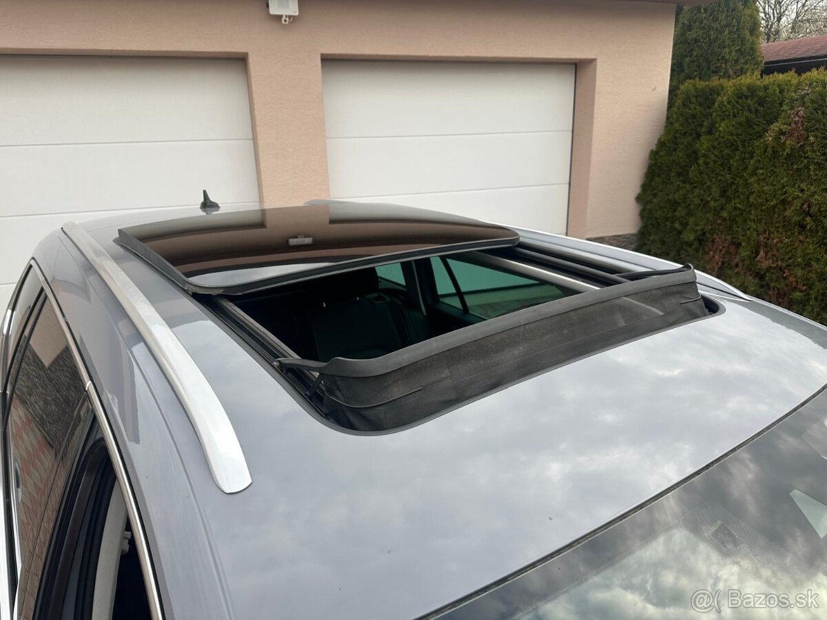 Passat 2,0 TDI Lift Panoráma 90kW - 5