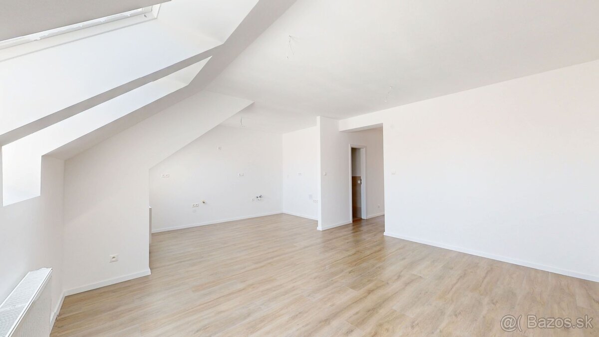 Polianky / B6412 / 2-izbový byt s loggiou - 5