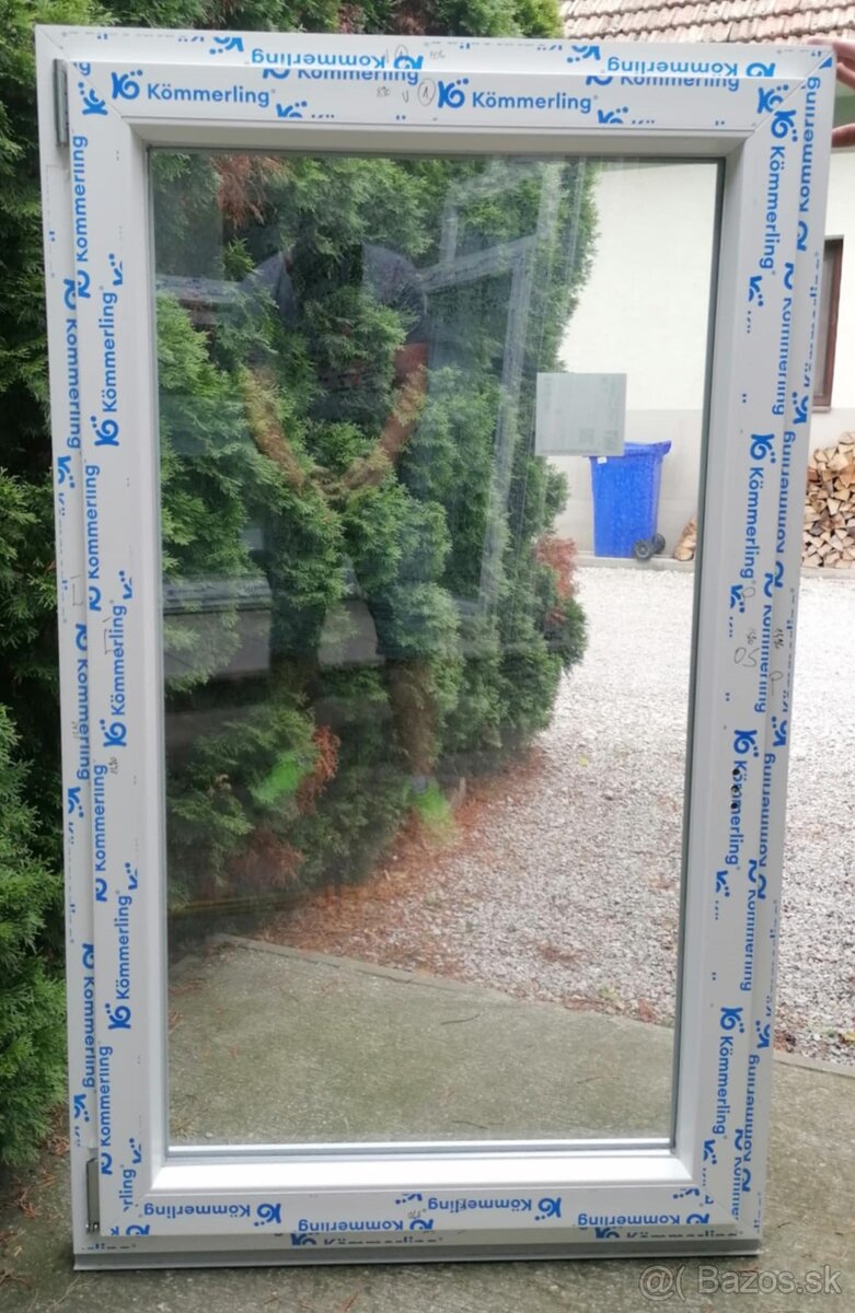 Predám plastové okno, biela, zlatý dub, sivá - 5