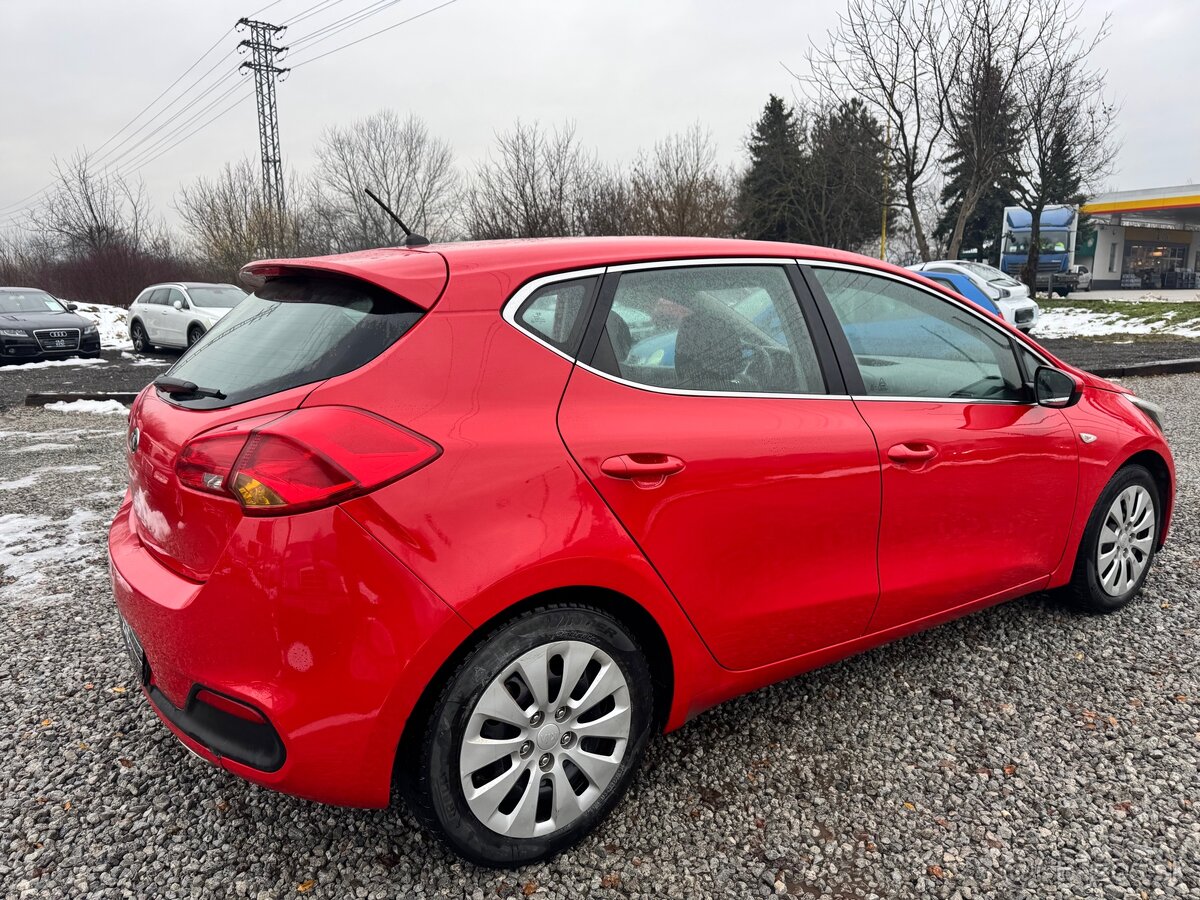 KIA Ceed 1.4 cvvt - 5