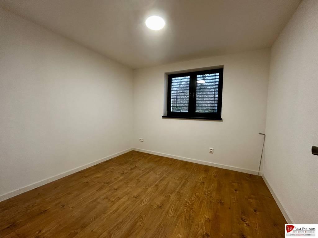 REB.SK Prenájom rodinného 5-izb domu Dunajská Lužná - 5