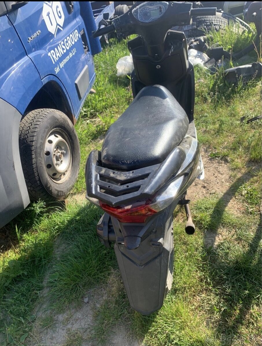 Predam Skuter Sym Jet 4 50ccm
