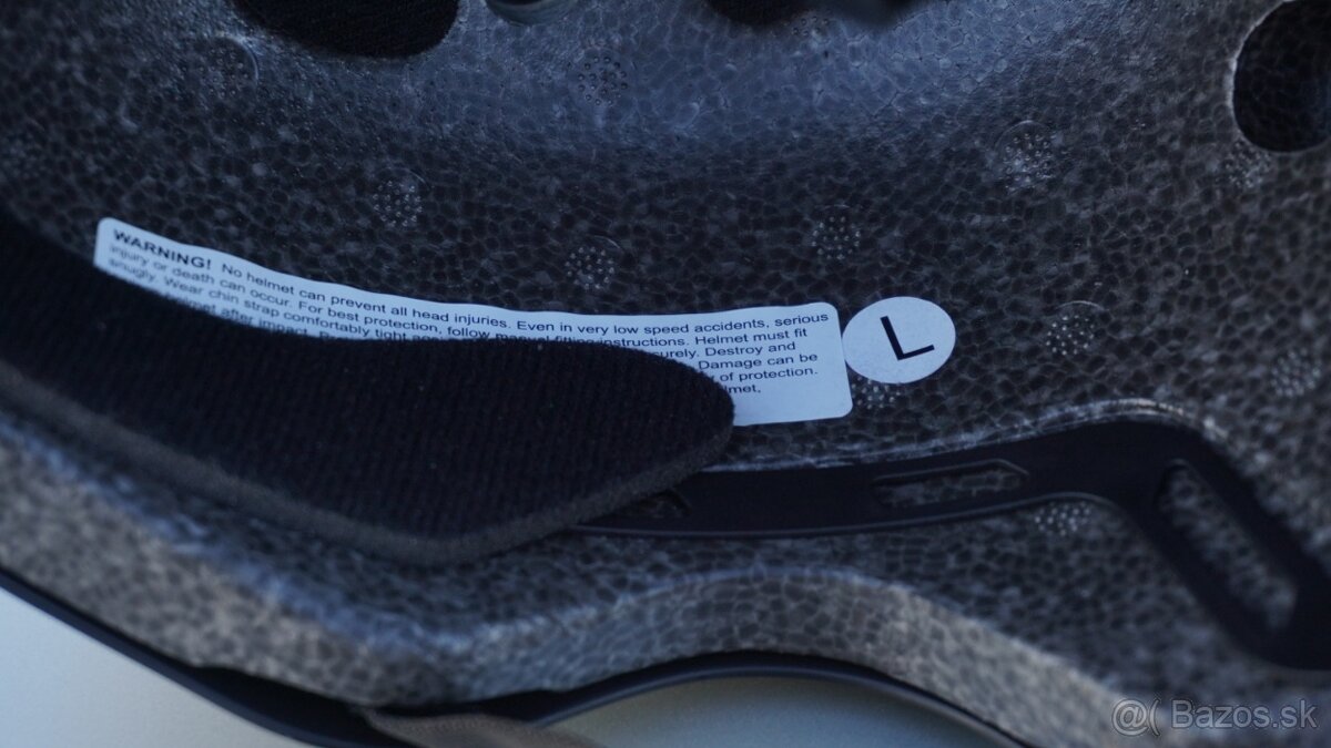Skate prilba – veľkosť L, ako nová (Senec) - 5
