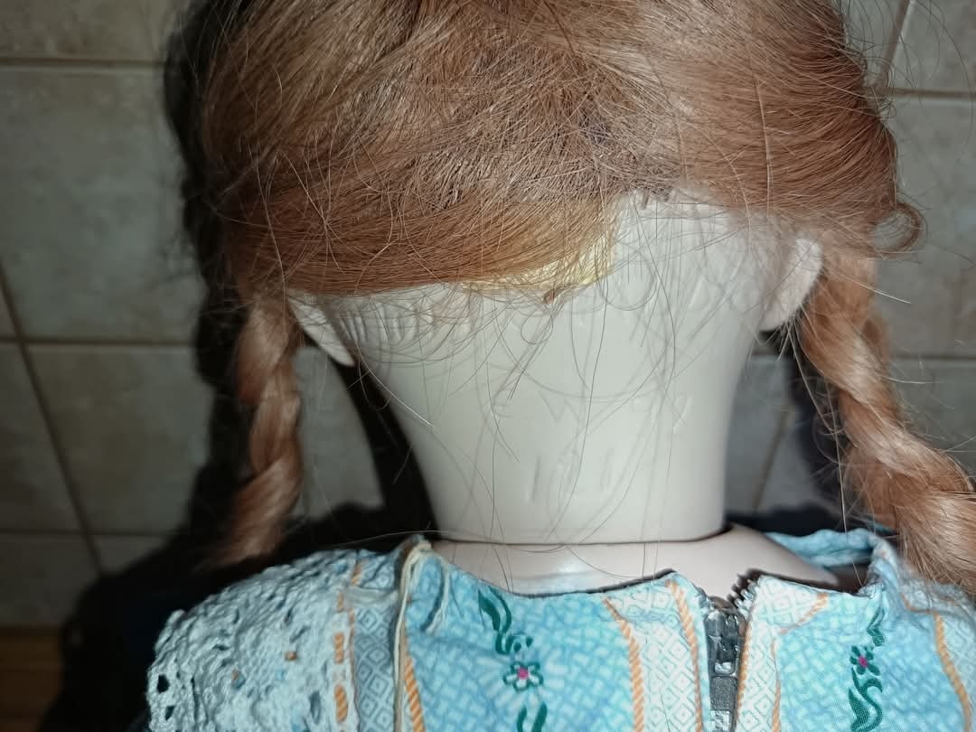 Celoporcelánová bábika. - 5