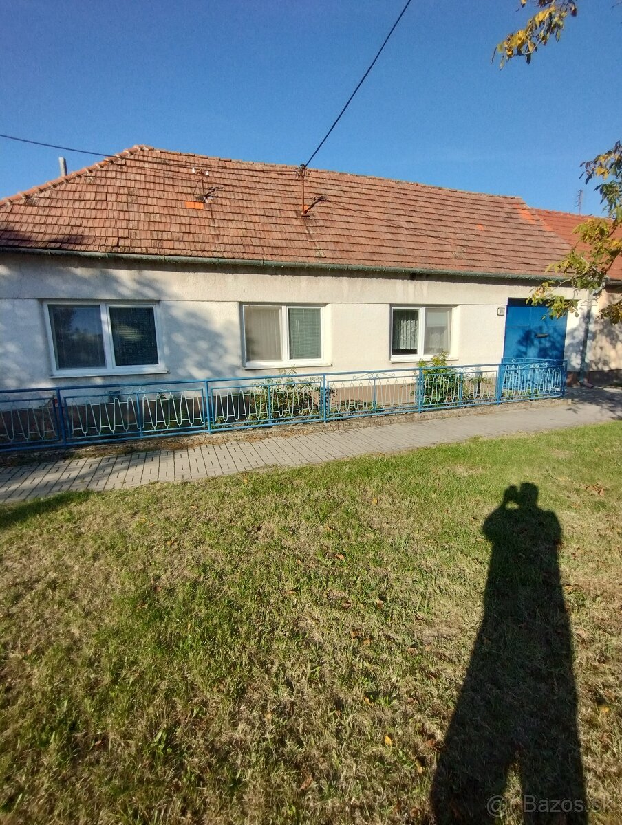 Predáme starší rodinný dom v obci Jakubov pri Malackách - 5