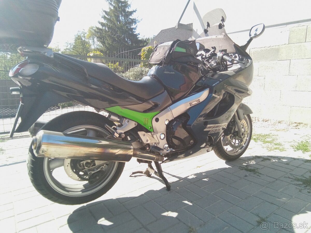 KAWASAKI ZZR 1200 - 5