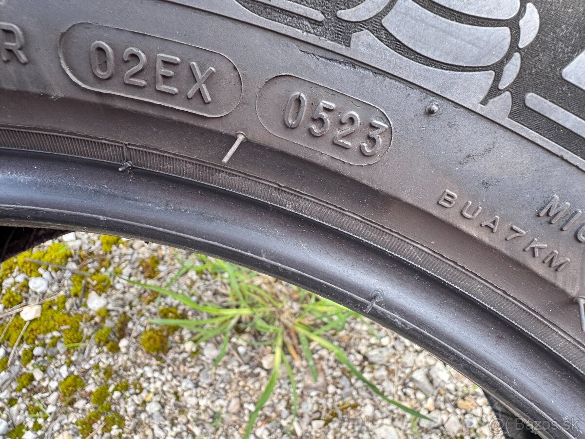 225/55 R18 102Y letné - 5