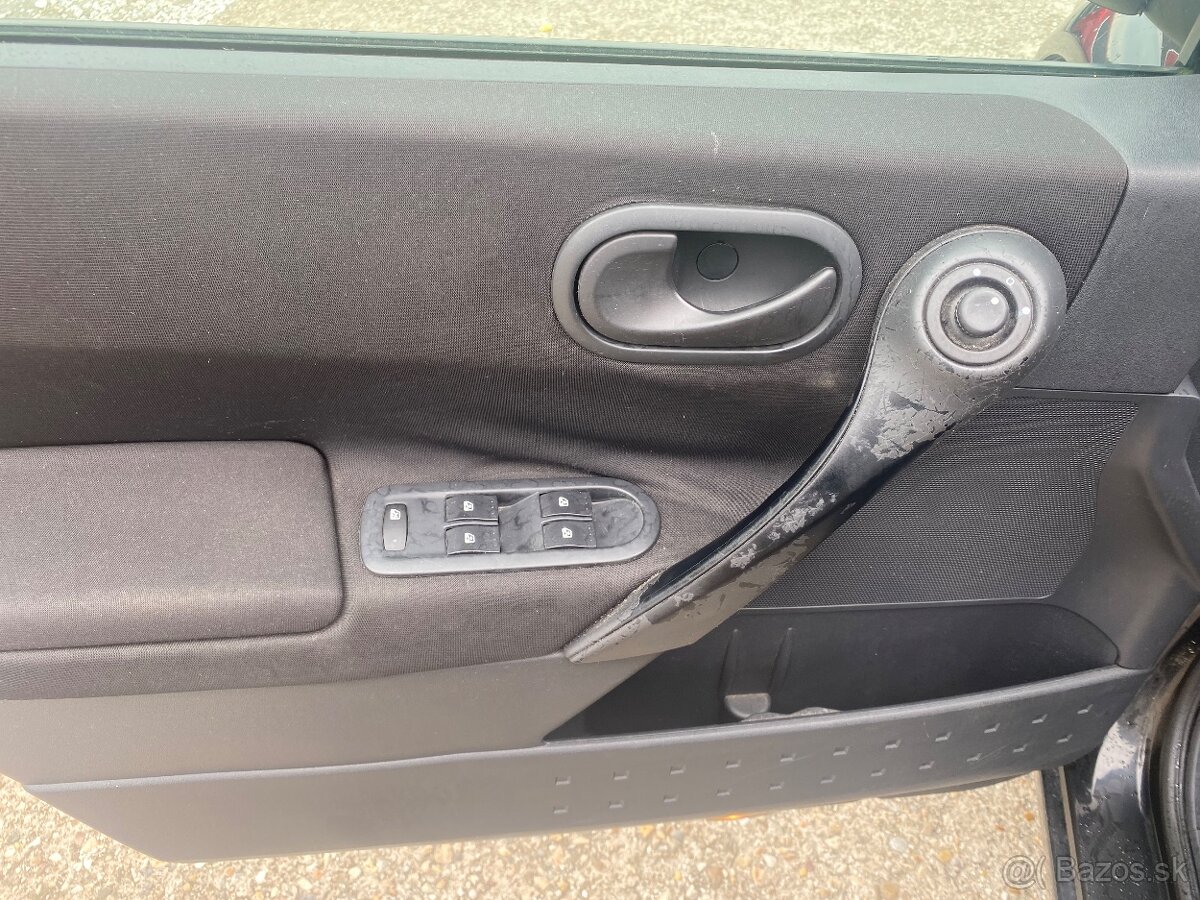 Renault Megane 1.5 dCi Dynamique Confort - 5