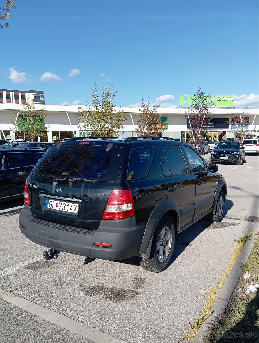Kia Sorento 2.5 CRDI - 5