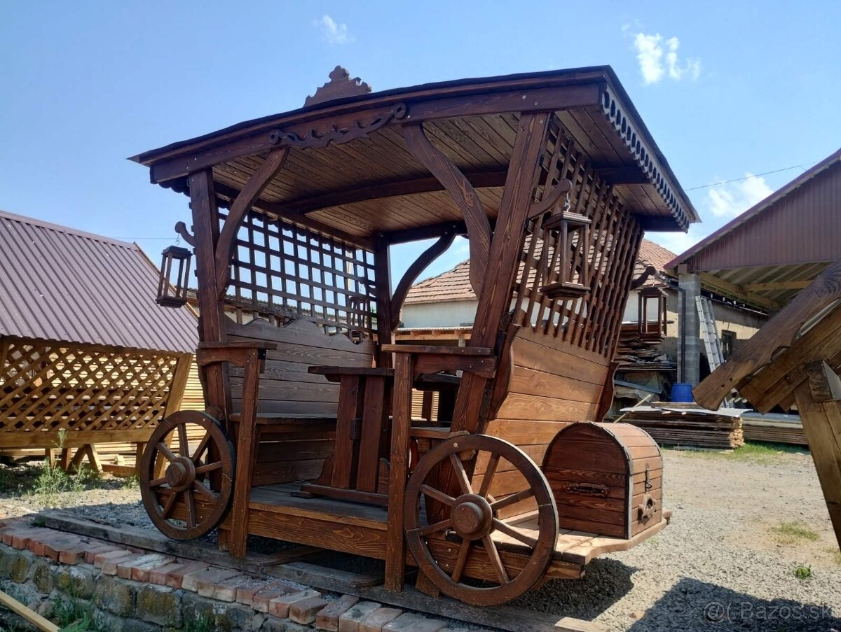 Predám altanok v tvare koča - 5