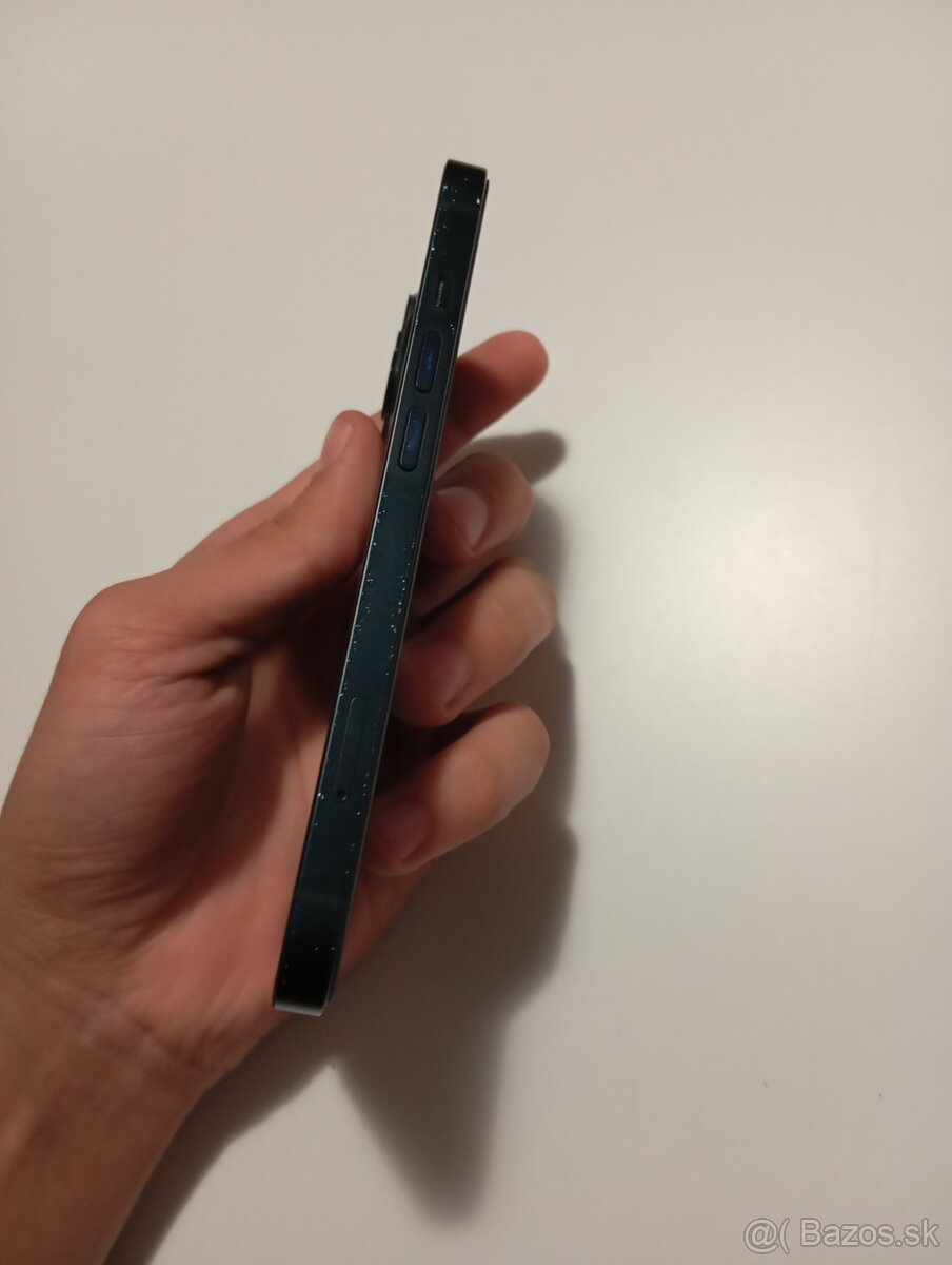 Predám/vymenim IPhone13 - 5