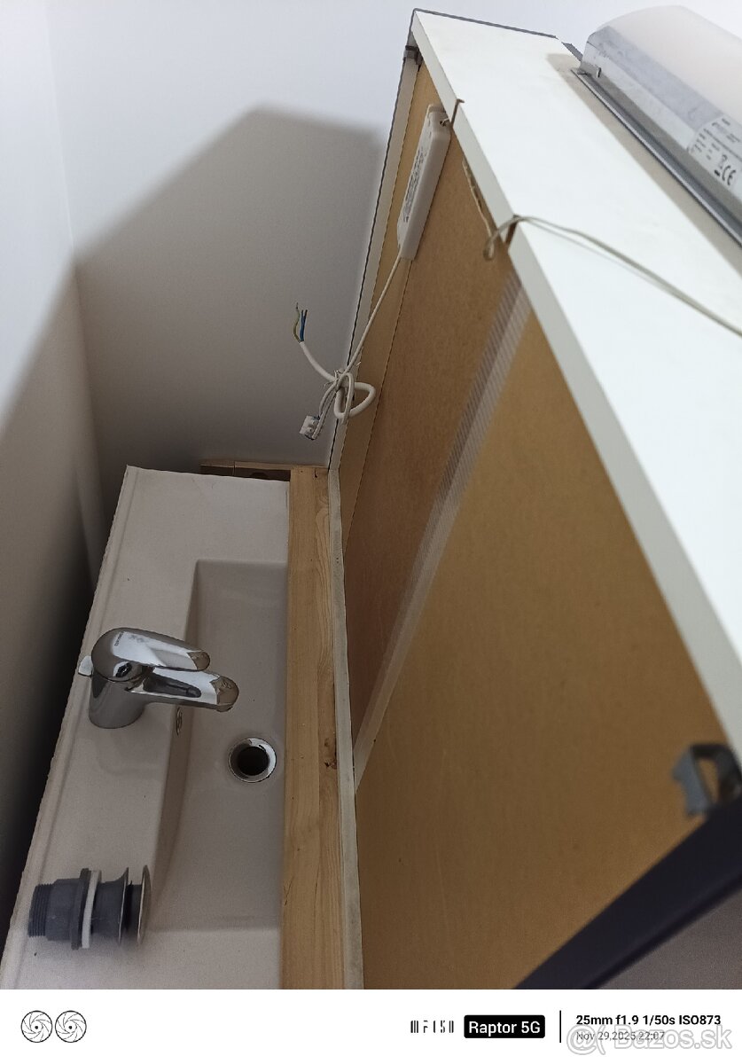 Kúpeľňová zostava - 5