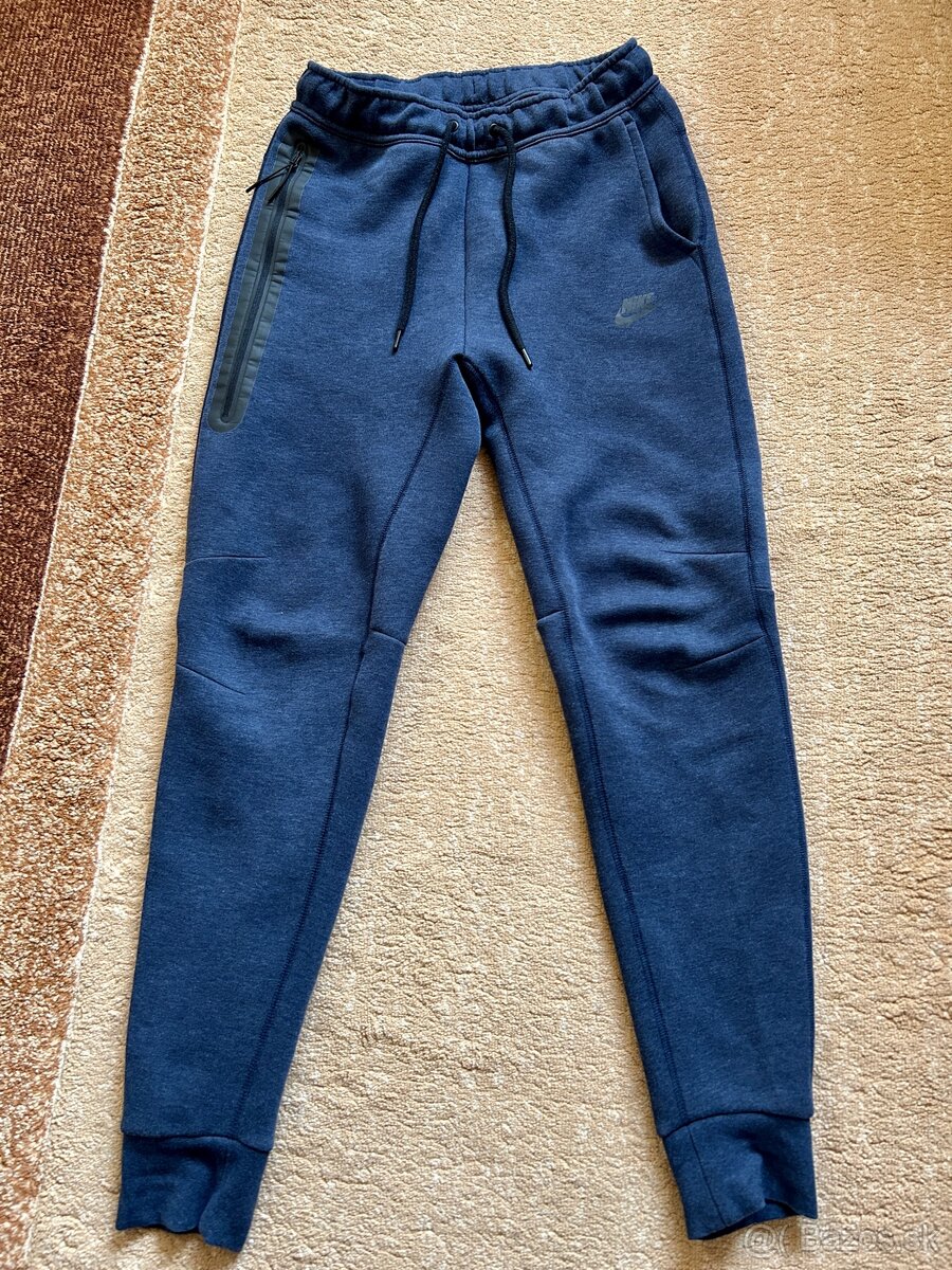 Nike TECH tepláky v.S (PC 99,99€) - 5