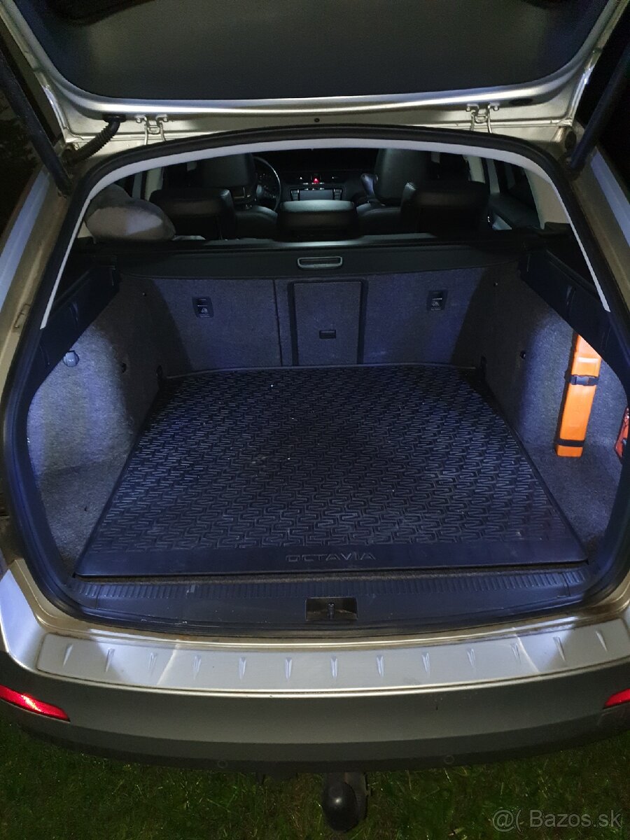 Skoda octavia 3 combi 1.6tdi 77kw 4x4 - 5
