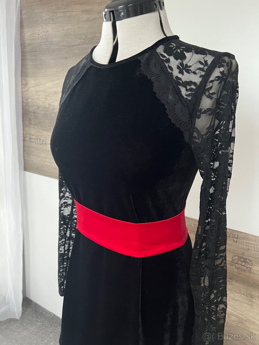 Čierne šaty veľkosť M a topánky - 5