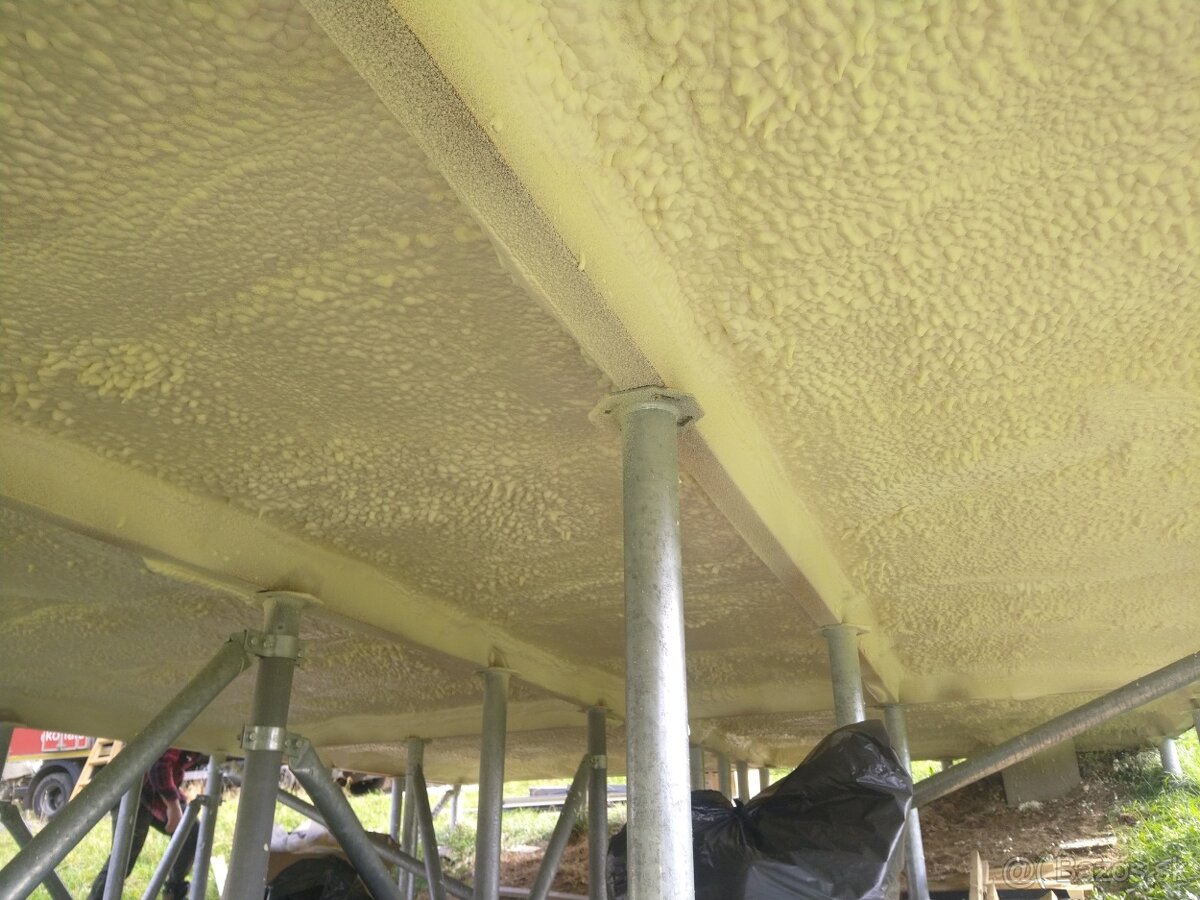 Striekaná izolácia -pur pena.ProfiPur.sk - 5