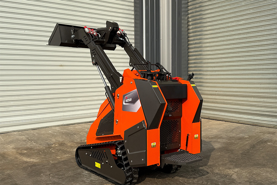 Predám pásový mininakladač o váhe 1580 kg - 5