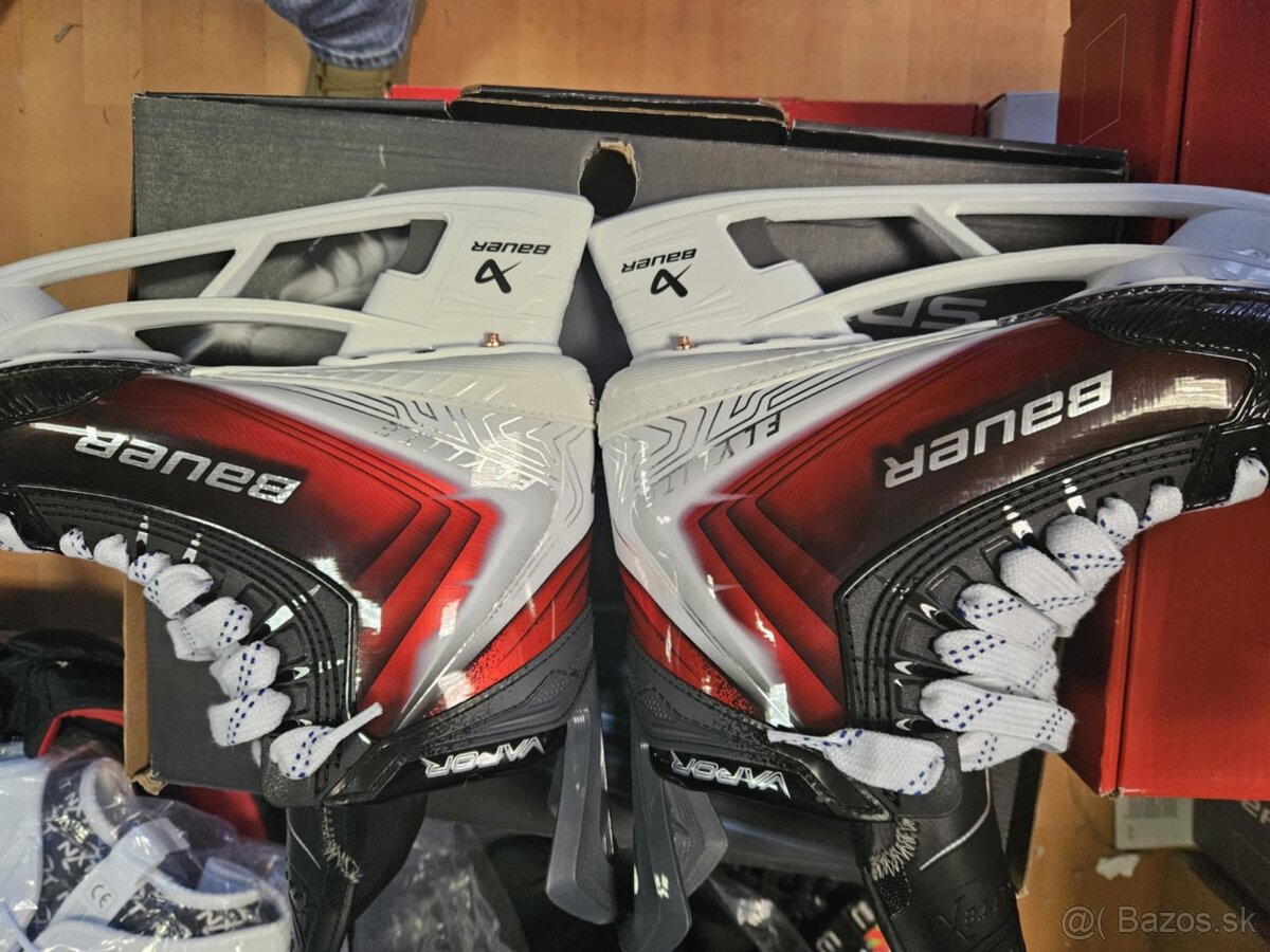 korčule BAUER VAPOR FLYLITE - v červenej farbe 9,5 fit2 NOVE - 5