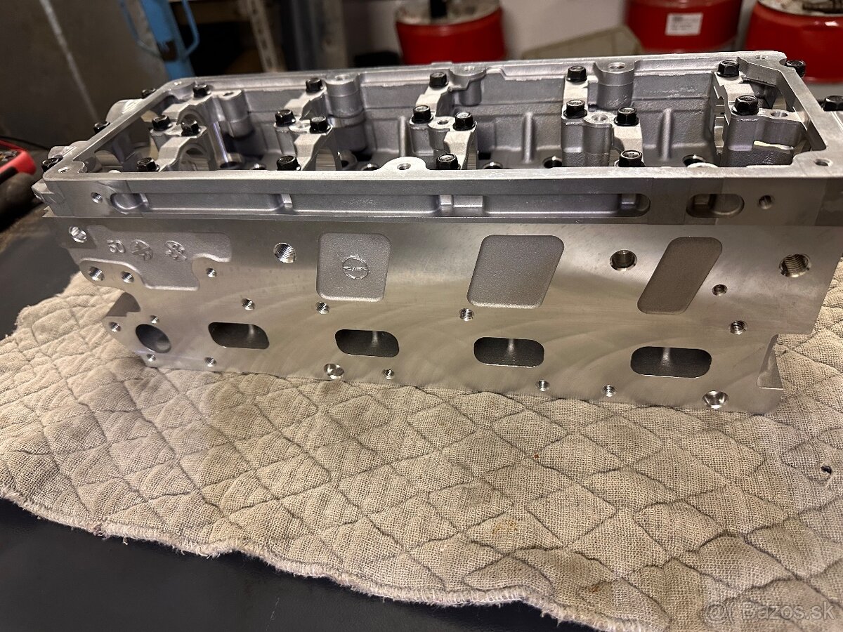 Predam hlavu vhodnu na Crafter amarok 2.0tdi