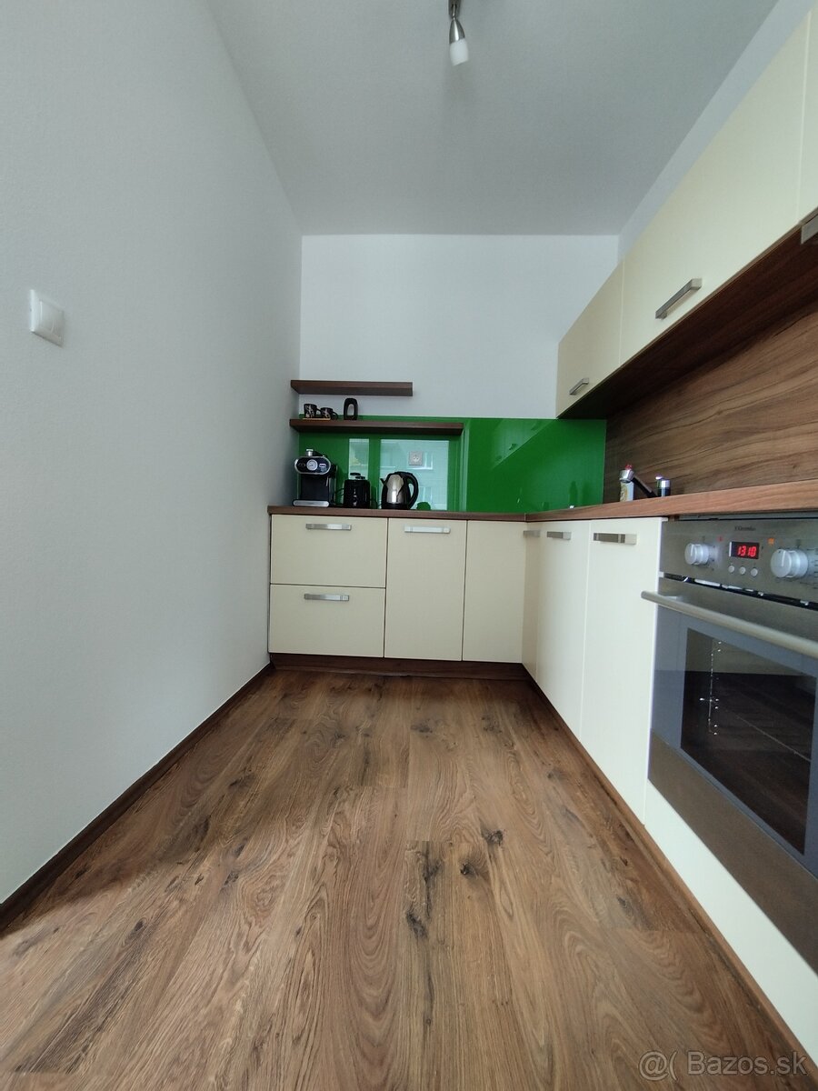 Prenajmem 1i byt v Trenčíne. - 5