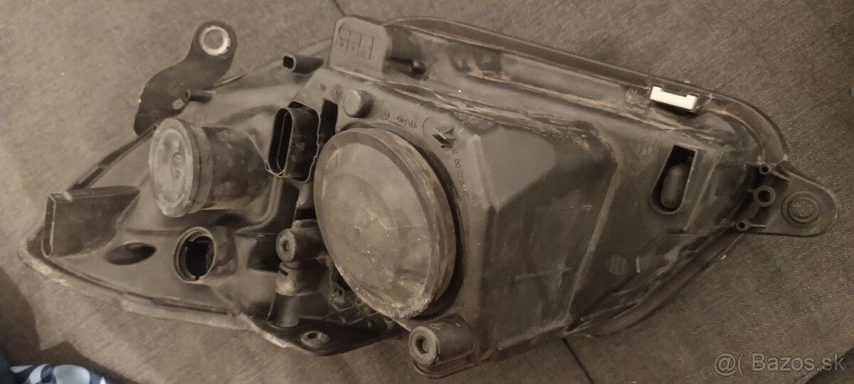 Hlavné svetlomety Fabia II pred fl. - 5