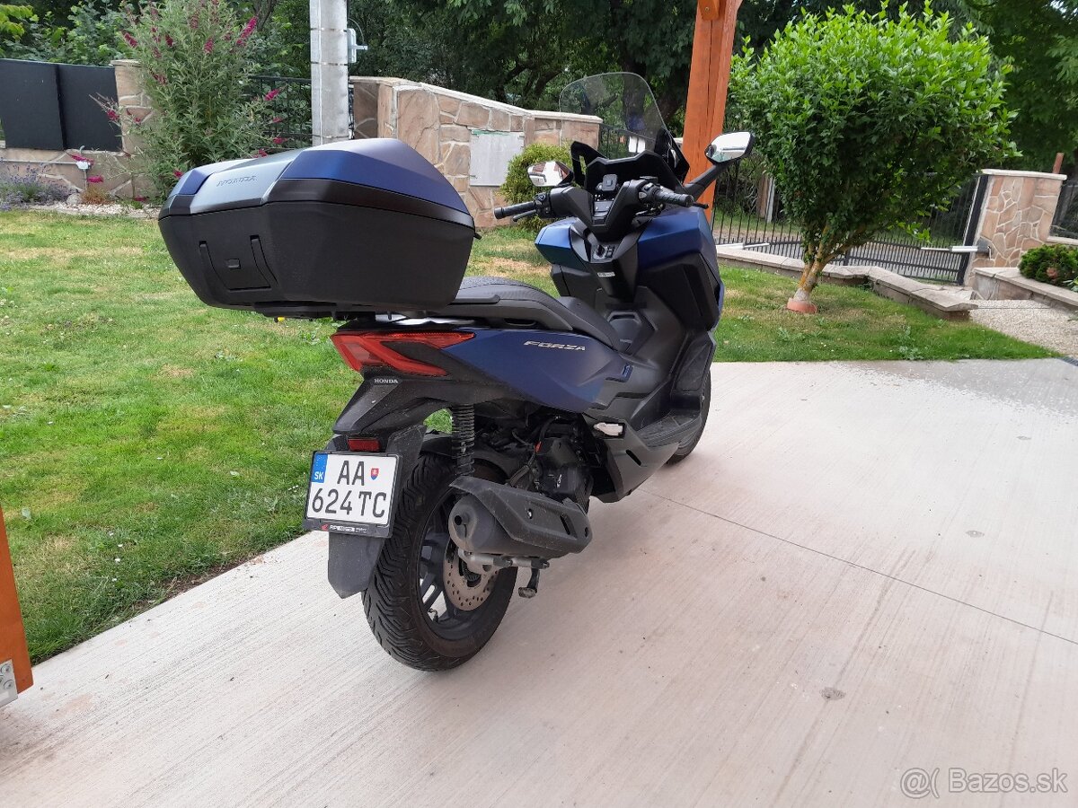 Honda Forza - 5