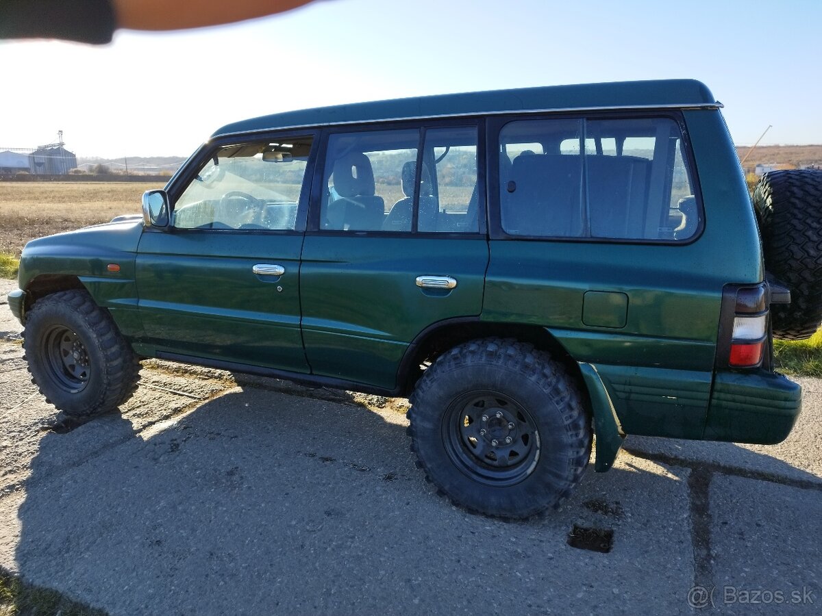 Mitsubishi Pajero 2.8 TD 92kw, GLX, Superselect 4x4 - 5