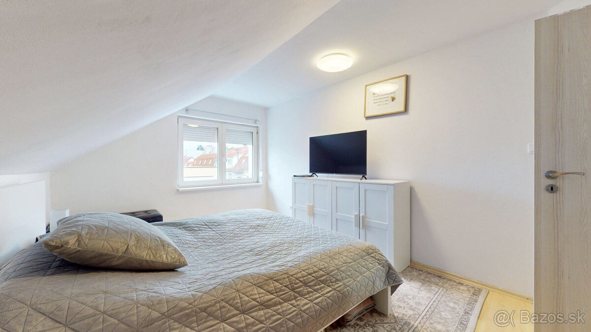 4-izbový byt s komfortom domu - províziu platí prenajímateľ - 5