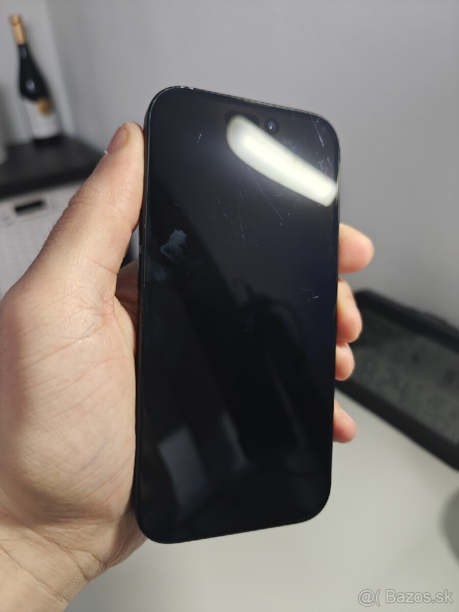 Apple iPhone 15 128GB (87% batéria) - 5