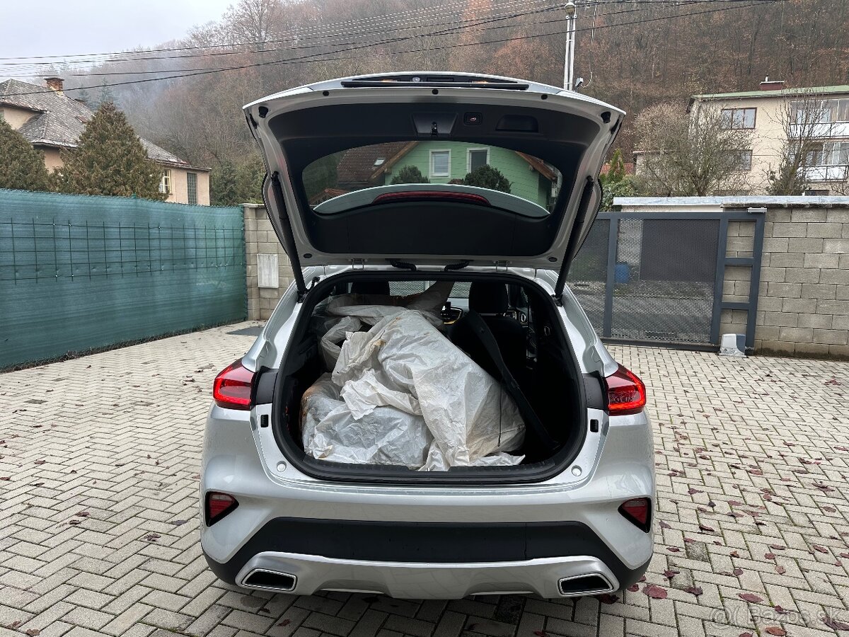 Kia XCeed 1.4 T-GDi Platinum A/T - 5