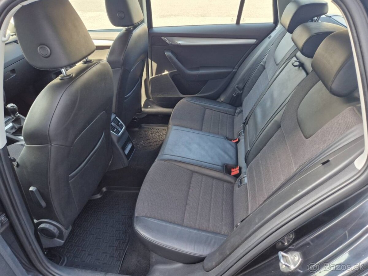 Škoda Octavia Combi Elegance/Style - 5