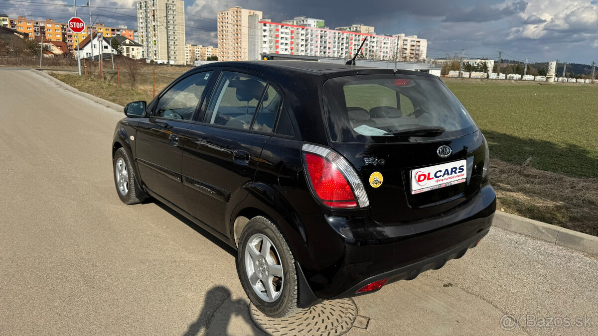 Kia Rio 1.4 LX - 5