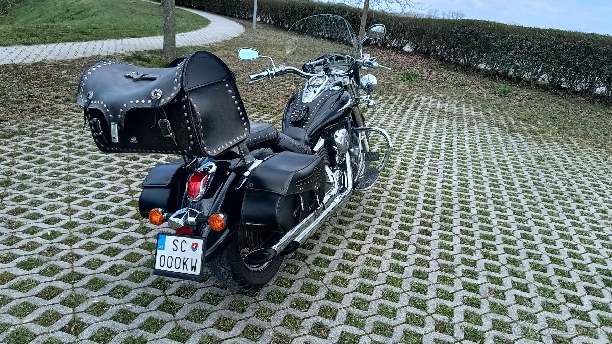 Kawasaki VN 900 - 5