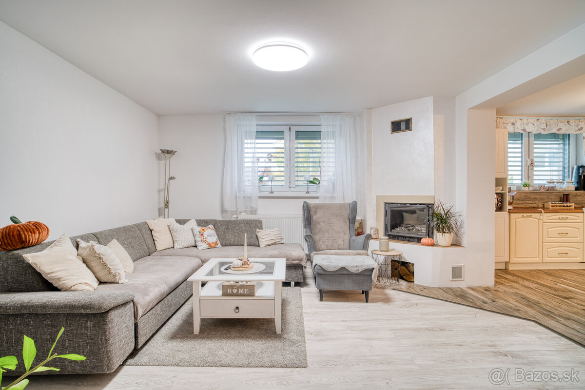 Na predaj priestranný 4-izbový rodinný dom v Malženiciach - 5