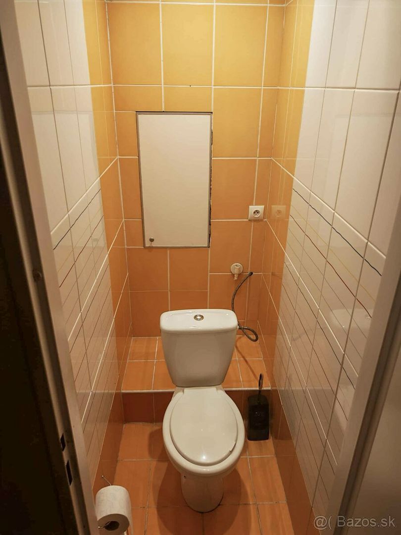 NA PREDAJ VEĽKÝ ZREKONŠTRUOVANÝ 2 IZBOVÝ BYT | 58m2 + LOGGIA - 5