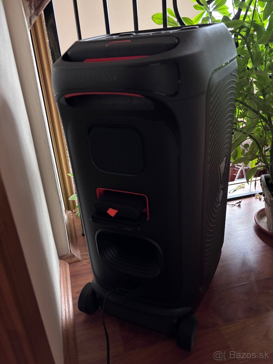 Predám JBL Partybox 320 - 5