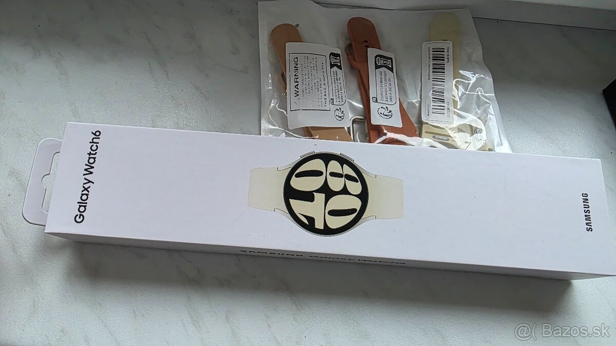 Predám hodinky Samsung Galaxy Watch6 40mm SM-R930 Gold - 5