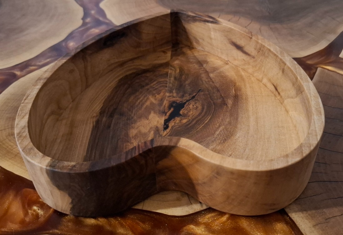 Srdce z čerešnového dreva 250824 - 5