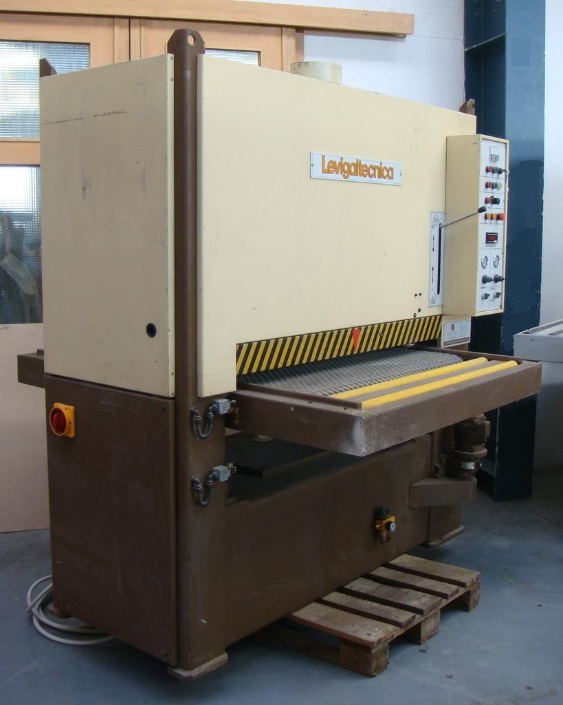 Širokopásová bruska LEVIGATECNICA - Brno - 5
