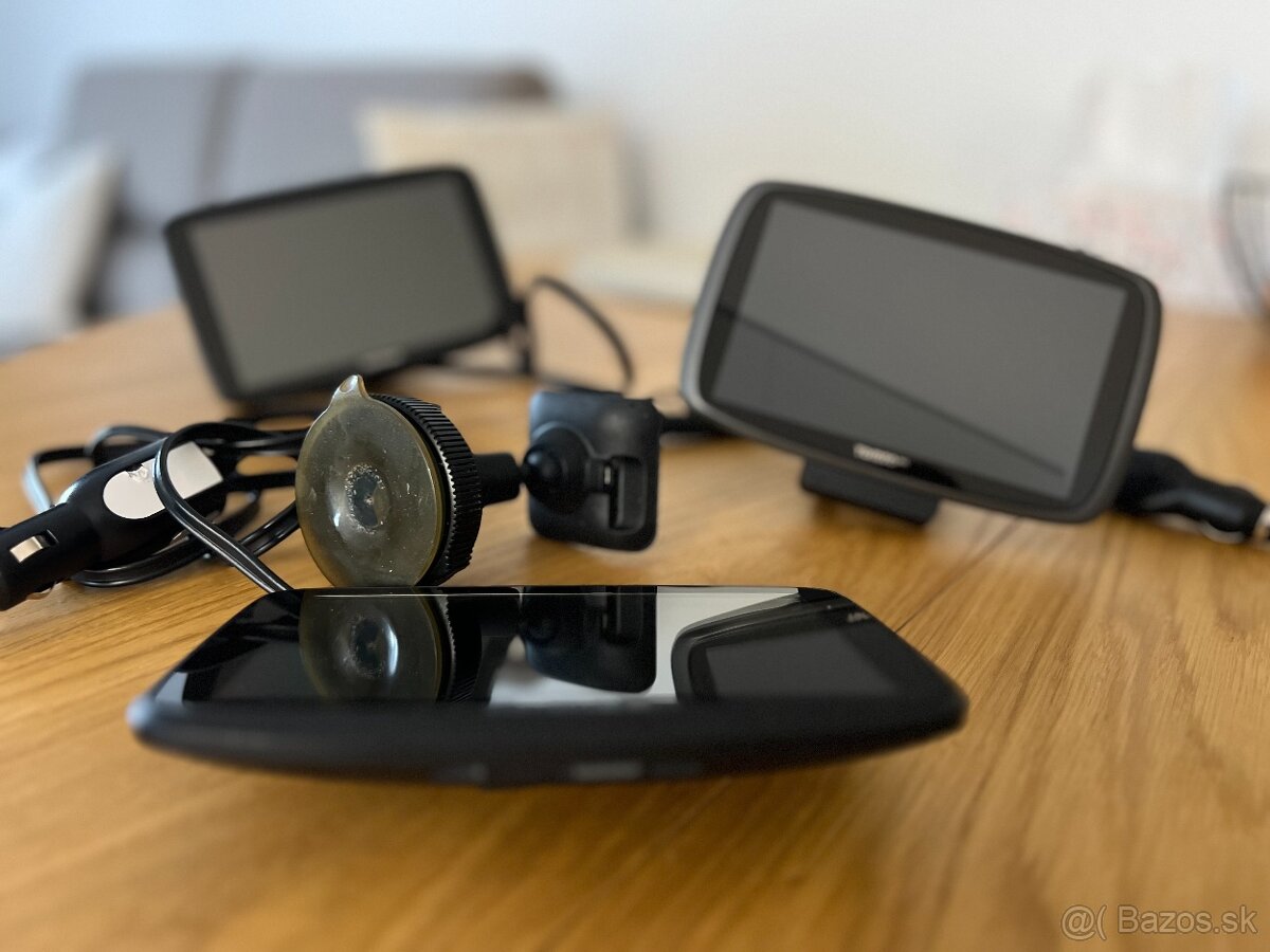 Predam 3x navigaciu TomTom - 5