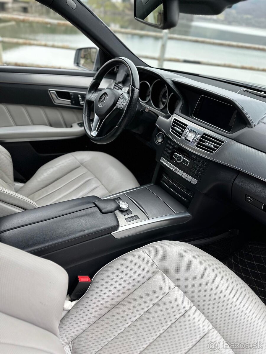 Mercedes Benz E500 W212 - 5