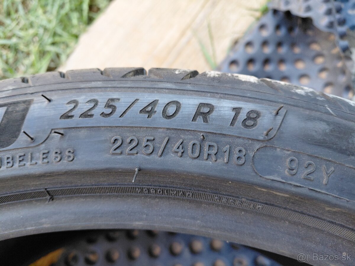 1x letna Michelin 225/40R18 - 5