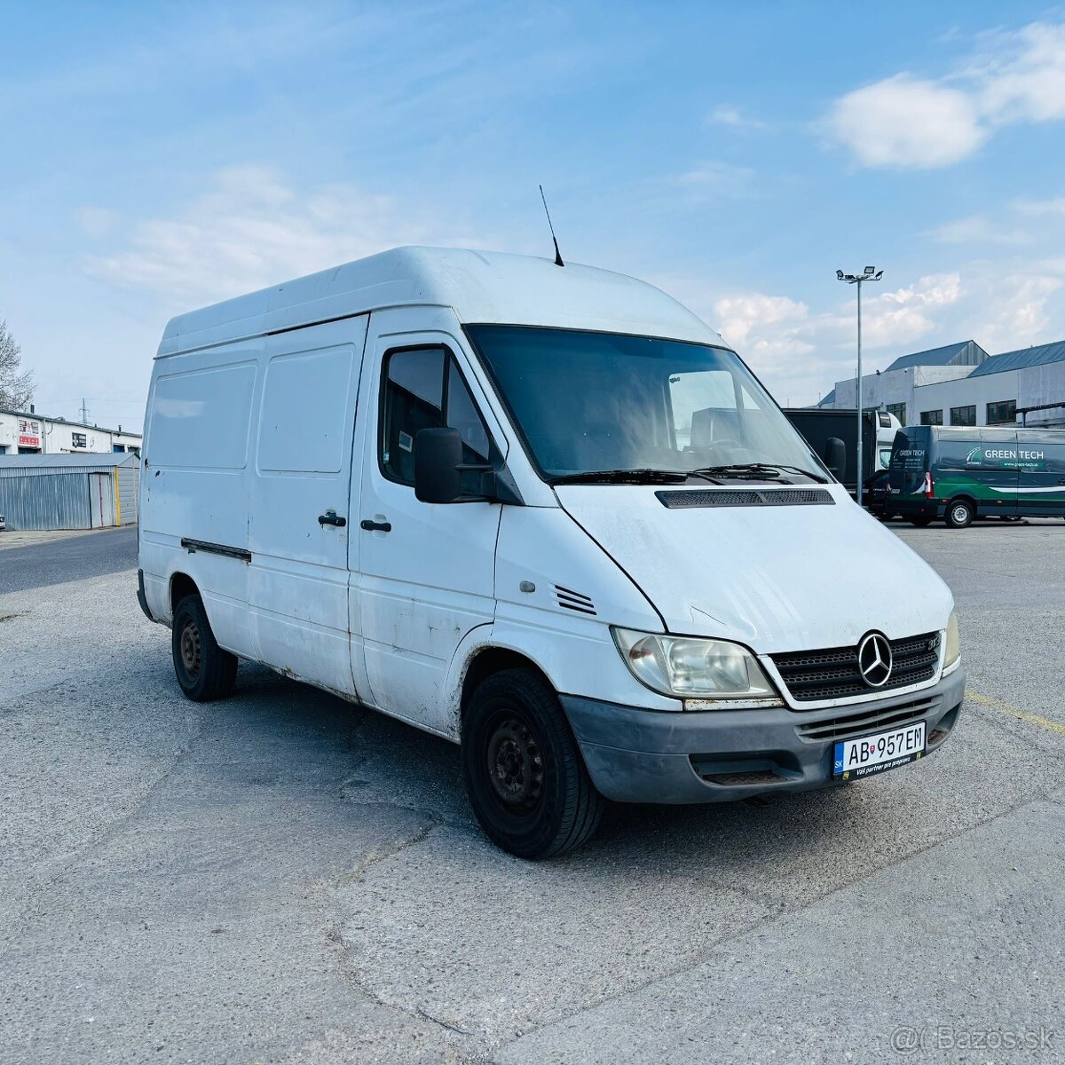 Mercedes-Benz Sprinter - 5